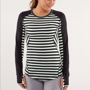 Lululemon Sea-Stripe Mint Moment Long Sleeve sz 4